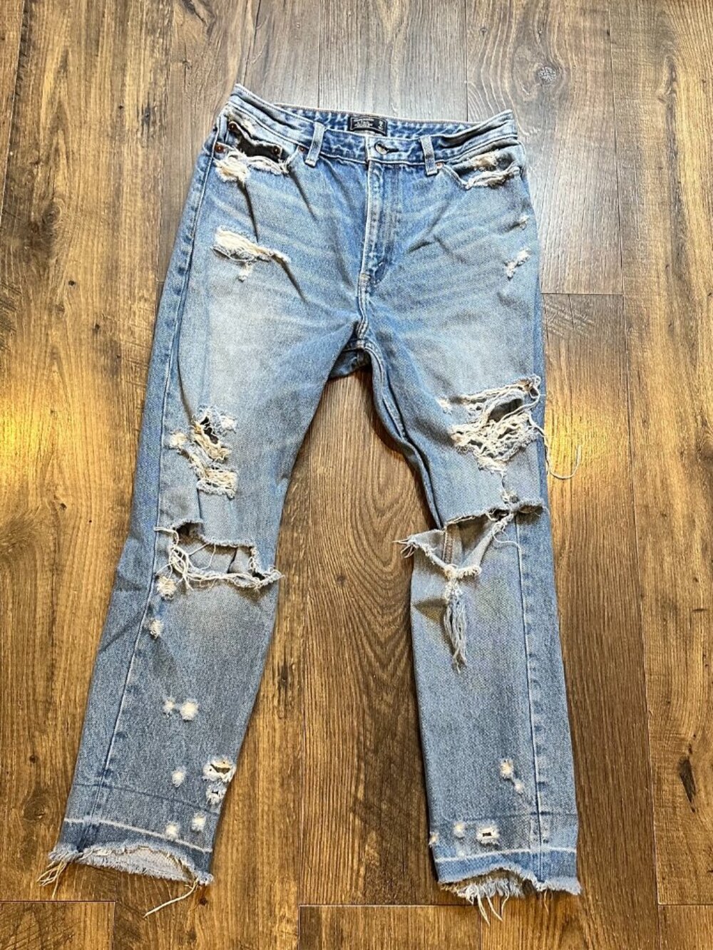 Women's Abercrombie Annie High Rise Girlfriend Distressed Jeans, Size: 8 R 29